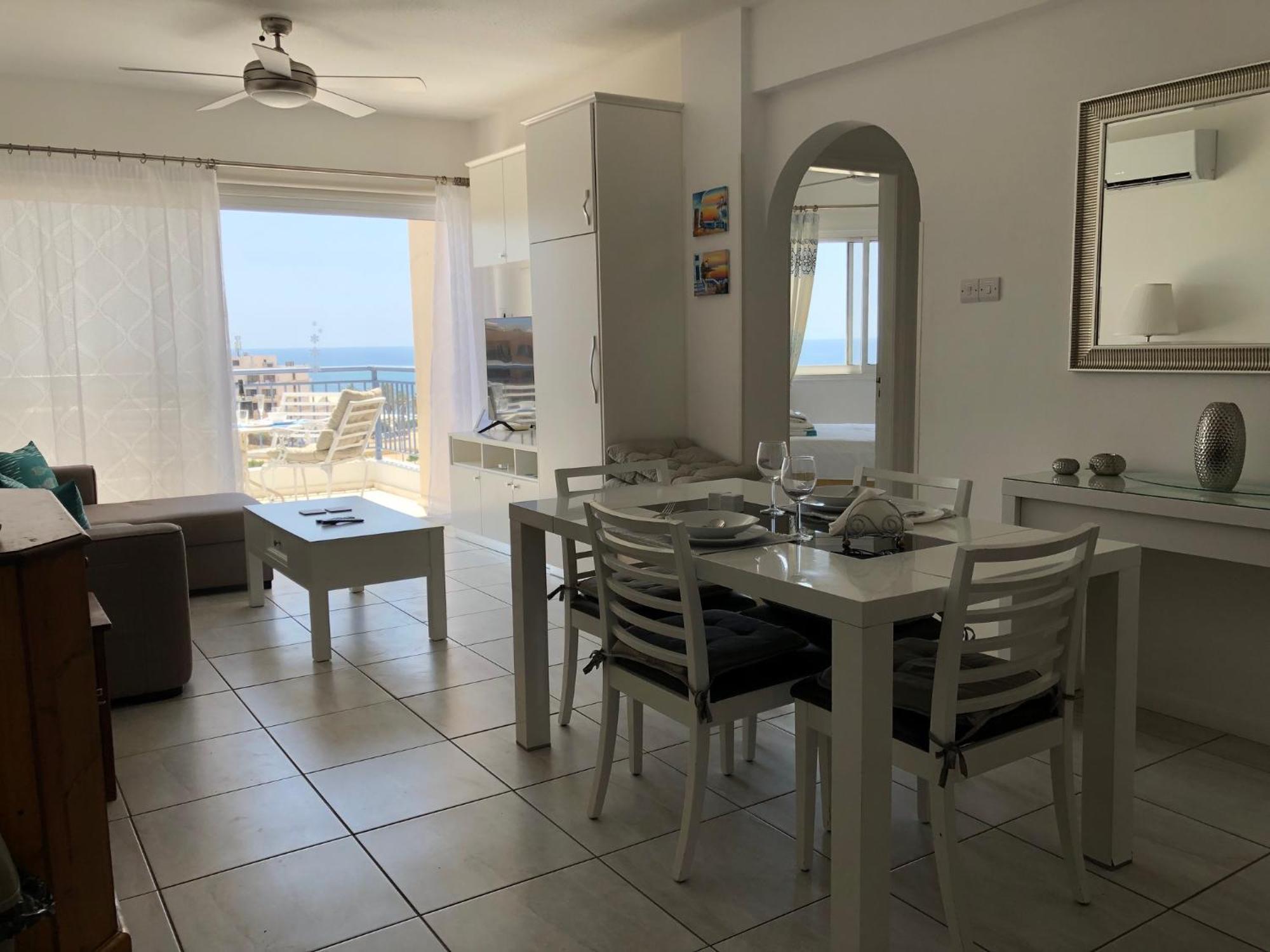 Kings Palace - Modern Penthouse With Incredible Sea Views Paphos Extérieur photo