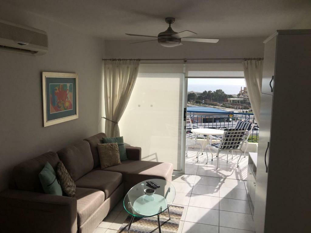Kings Palace - Modern Penthouse With Incredible Sea Views Paphos Extérieur photo